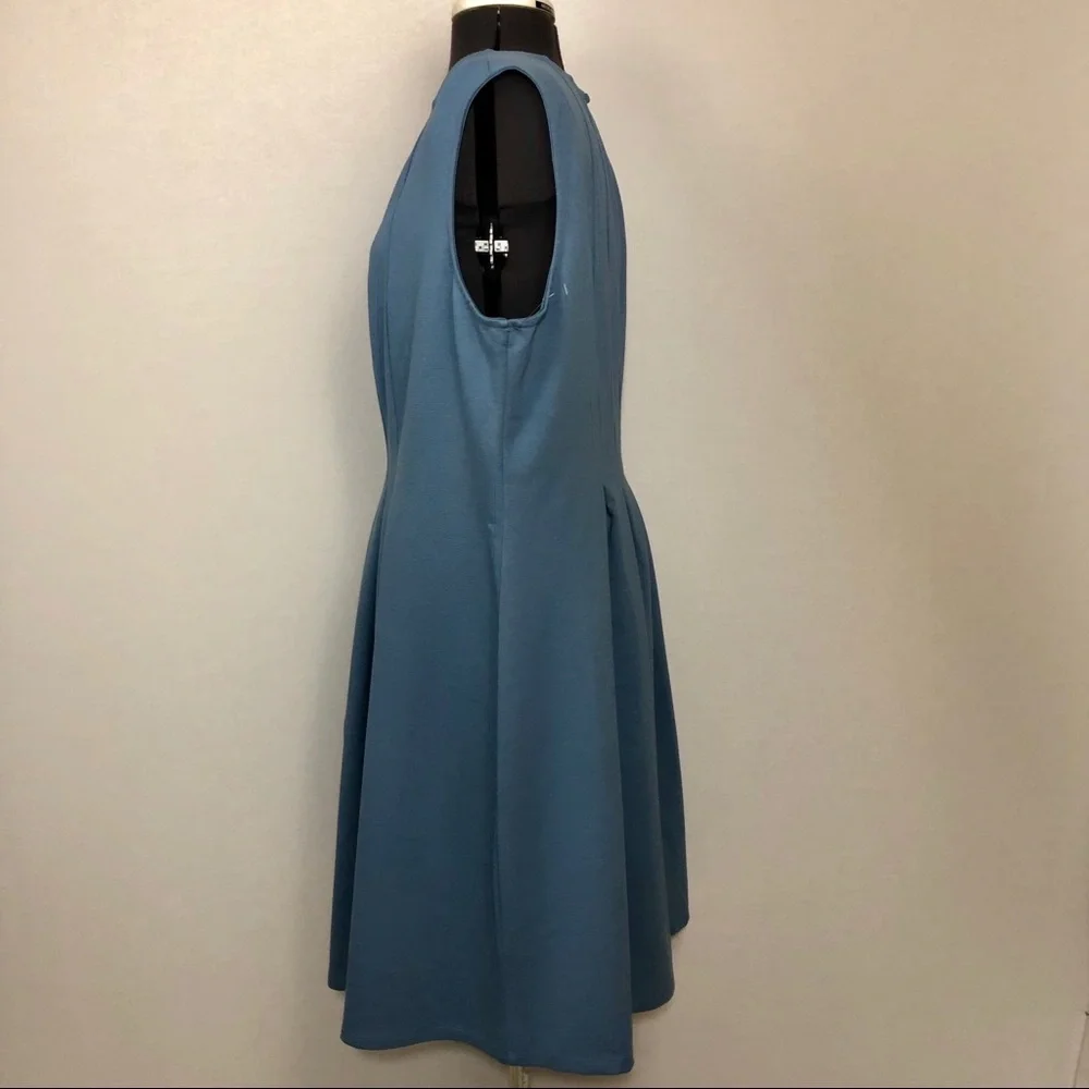 Monteau‎ Los Angeles NWOT Women Sleeveless 2X